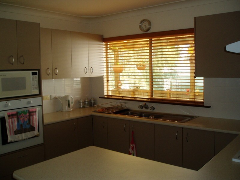 10 Curlew Crescent, Woodberry NSW 2322