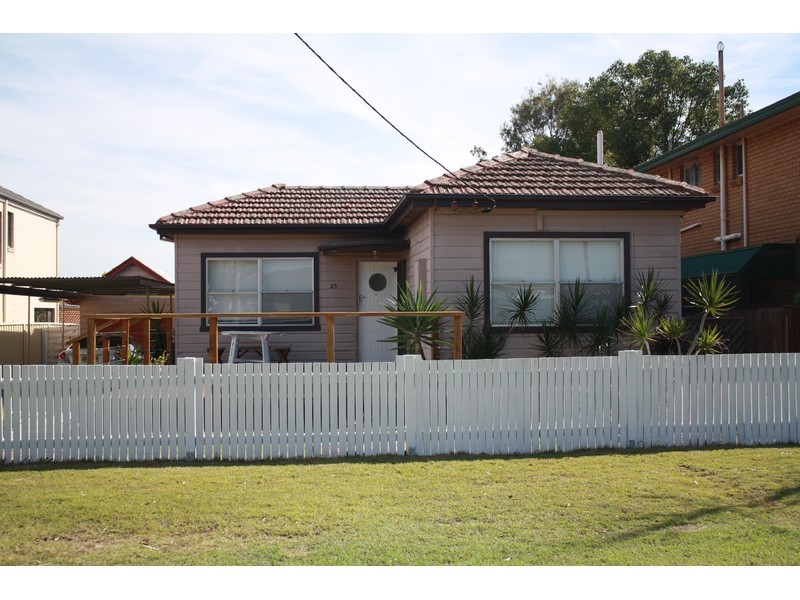25 Delprat Avenue, Beresfield NSW 2322