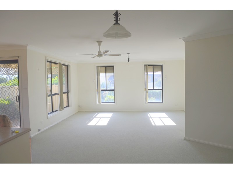 2/120 Victoria Street, East Maitland NSW 2323