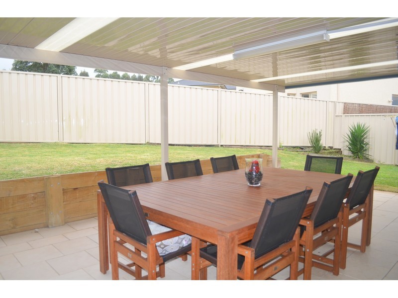 1/66 Canterbury Drive, Morpeth NSW 2321