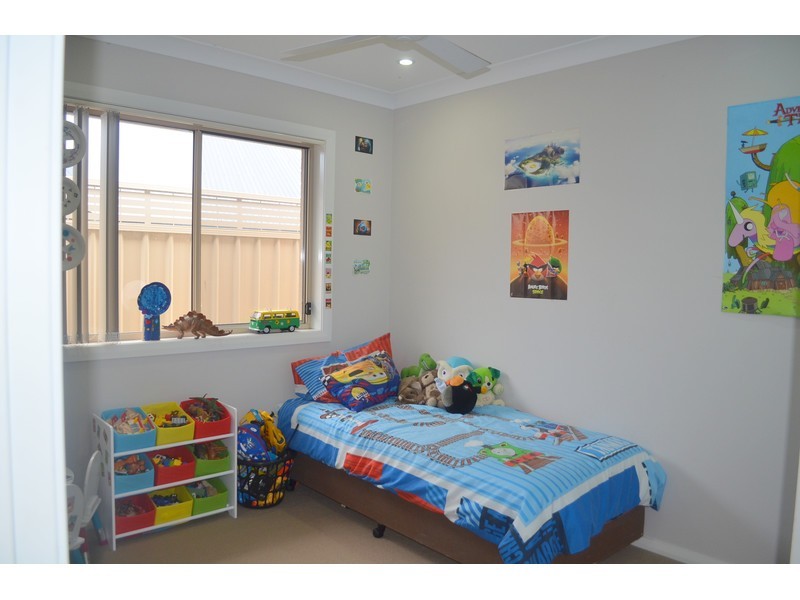 1/66 Canterbury Drive, Morpeth NSW 2321