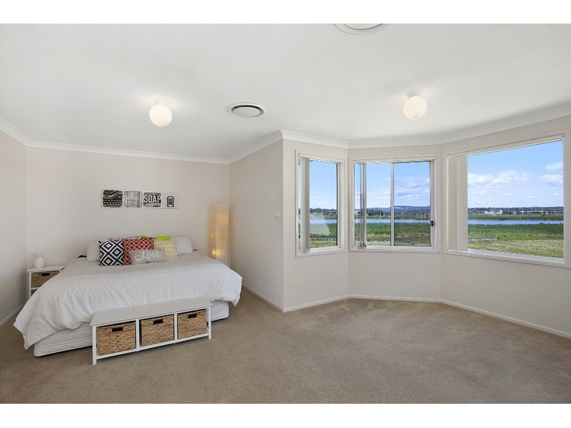 24 Golden Wattle Crescent, Thornton NSW 2322