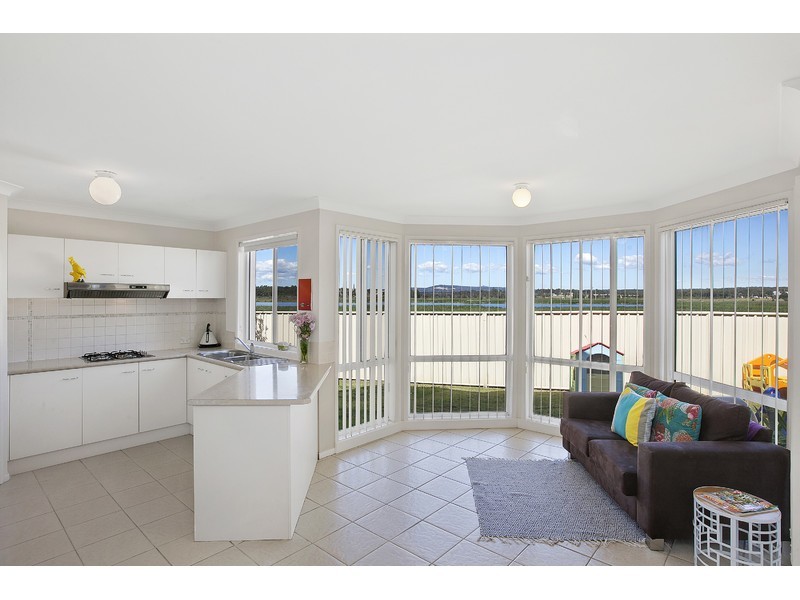 24 Golden Wattle Crescent, Thornton NSW 2322