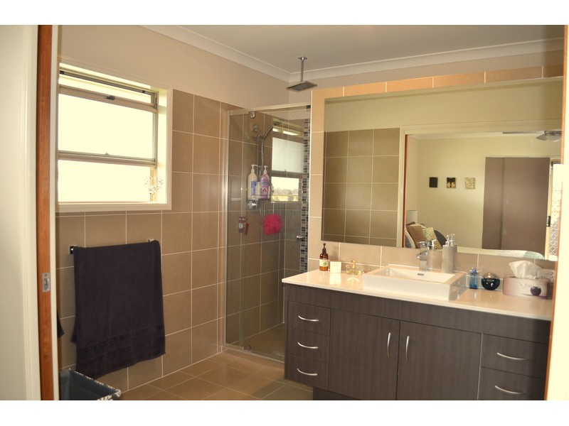 24 Grasshawk Street, Chisholm NSW 2322