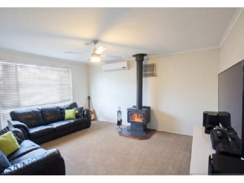 8 Triggs Close, Thornton NSW 2322