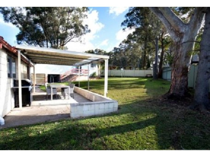 8 Triggs Close, Thornton NSW 2322