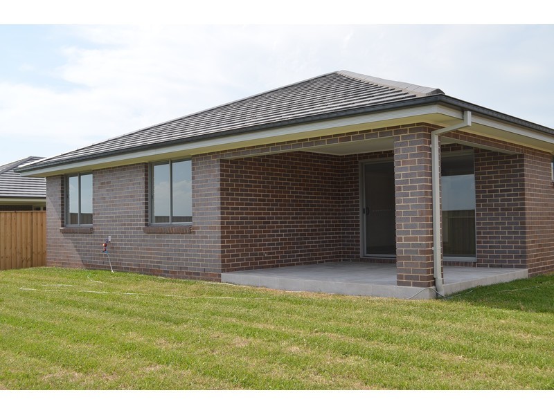 37 Arrowtail Street, Chisholm NSW 2322