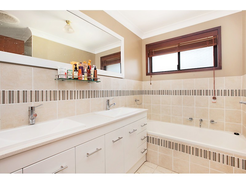 53 Evelyn Crescent, Thornton NSW 2322
