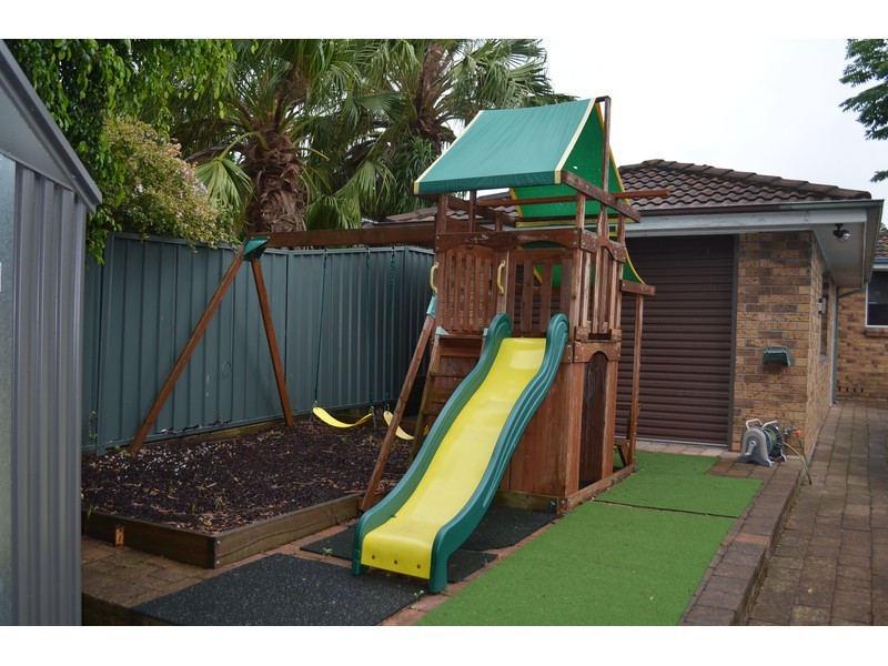 5 Lindeman Crescent, Ashtonfield NSW 2323