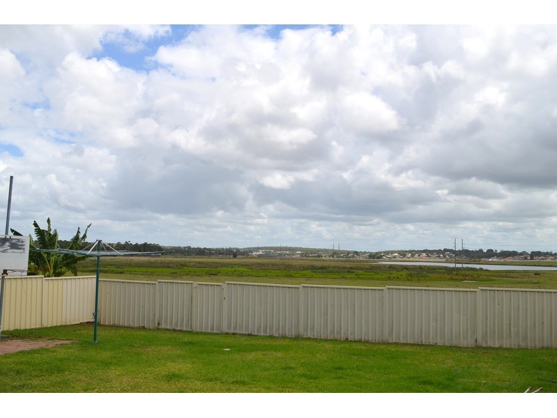 54 Michael Hill Avenue, Woodberry NSW 2322