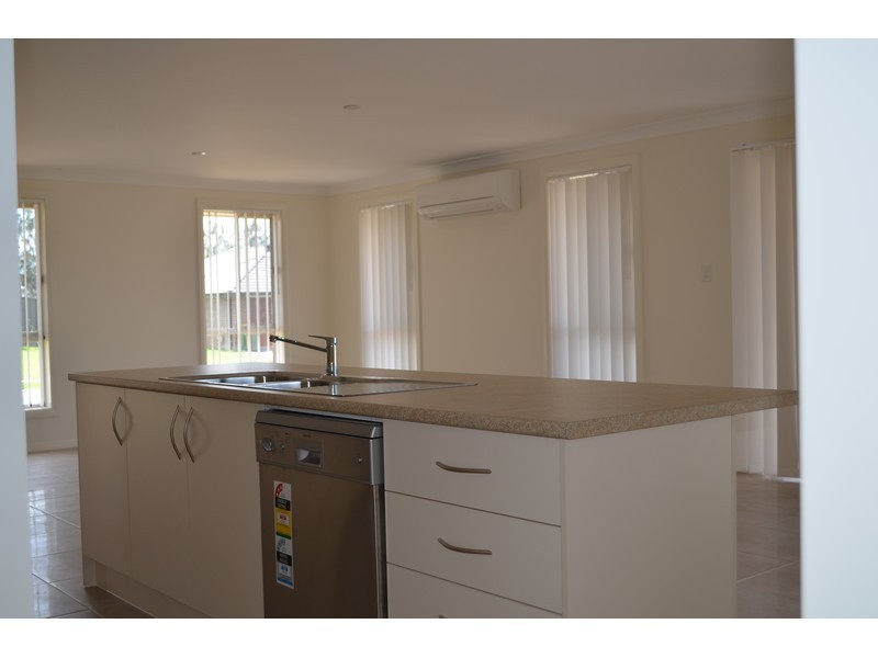 17 Portabello Crescent, Thornton NSW 2322