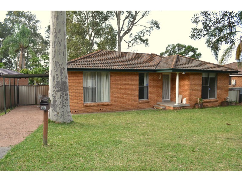 19 Evelyn Crescent, Thornton NSW 2322