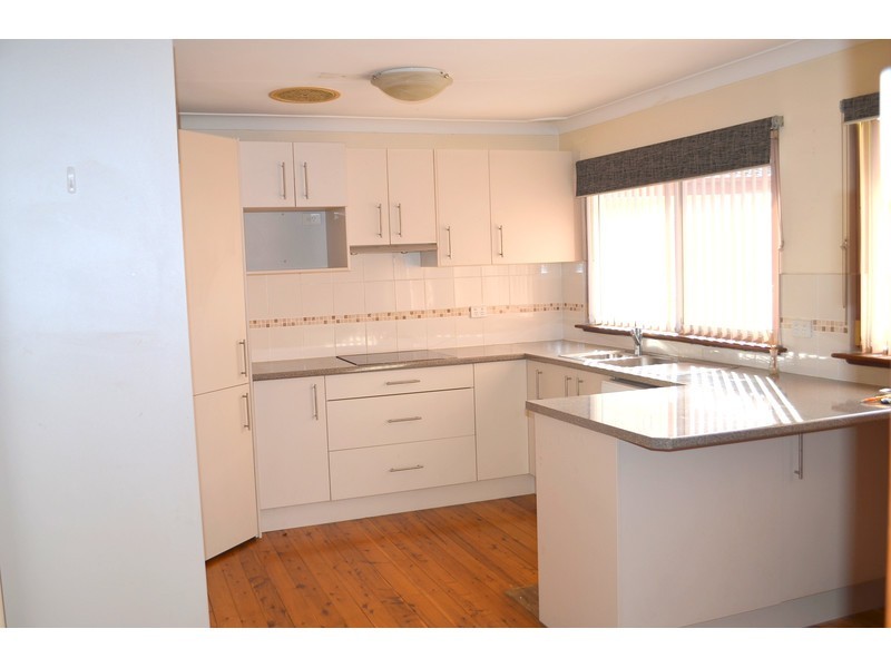 14 Lorraine Close, Thornton NSW 2322