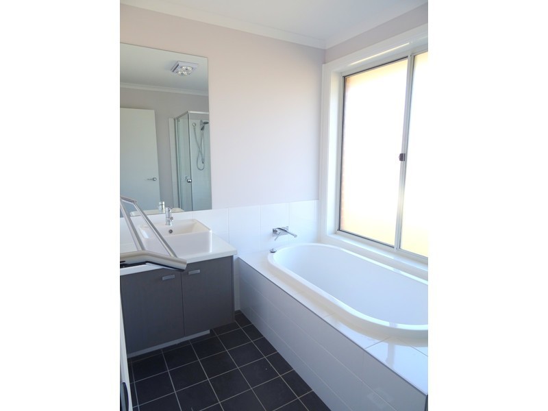 19 Threadtail Street, Chisholm NSW 2322