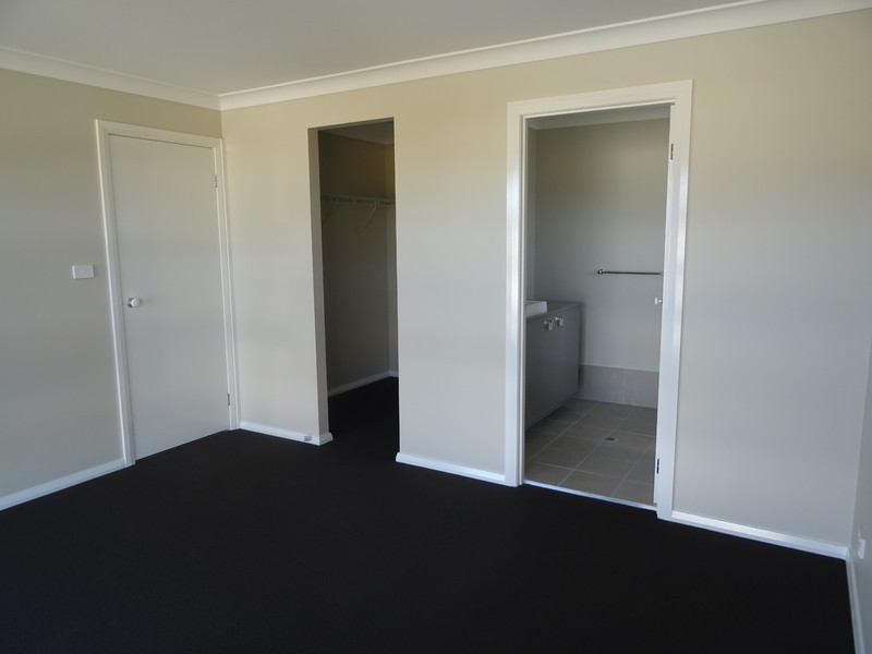 12 Damsel Street, Chisholm NSW 2322