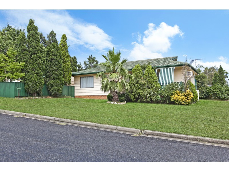 2 Saarinen Close, Thornton NSW 2322