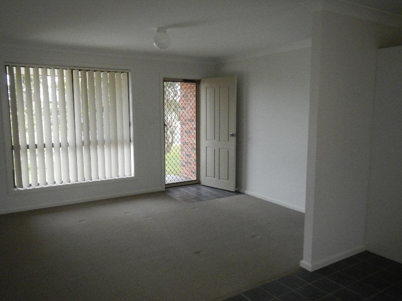 9A Southern Avenue, Tarro NSW 2322