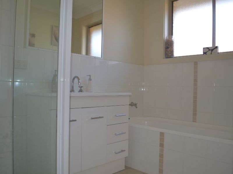 Unit 1 159 Budgeree Drive, Aberglasslyn NSW 2320