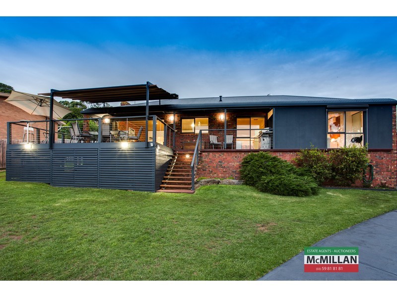 4 Dover Court, Dromana VIC 3936