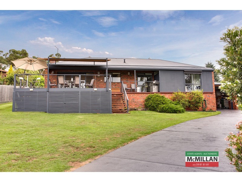 4 Dover Court, Dromana VIC 3936