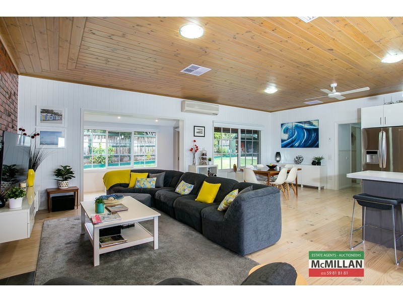 4 Dover Court, Dromana VIC 3936