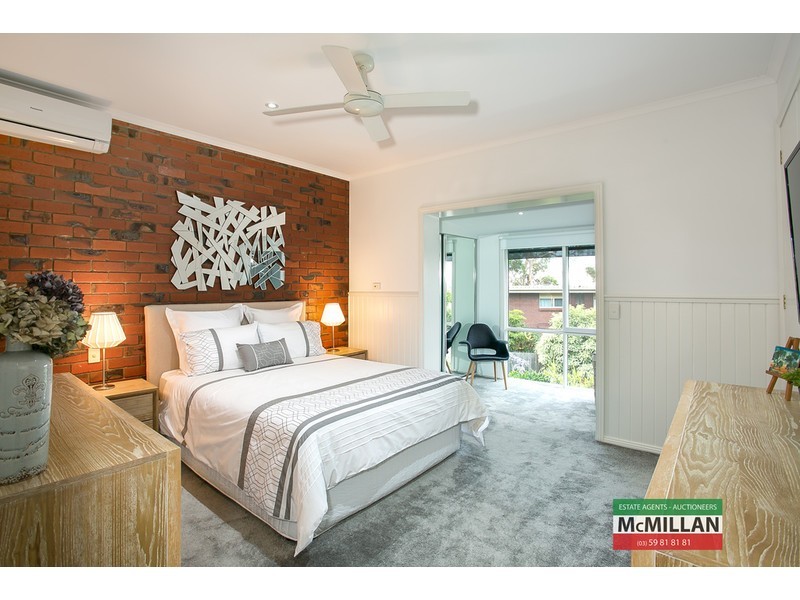 4 Dover Court, Dromana VIC 3936