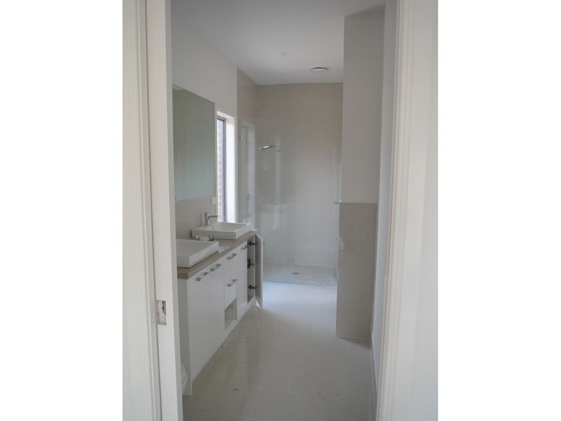 2/20 Tonkin Street, Safety Beach VIC 3936