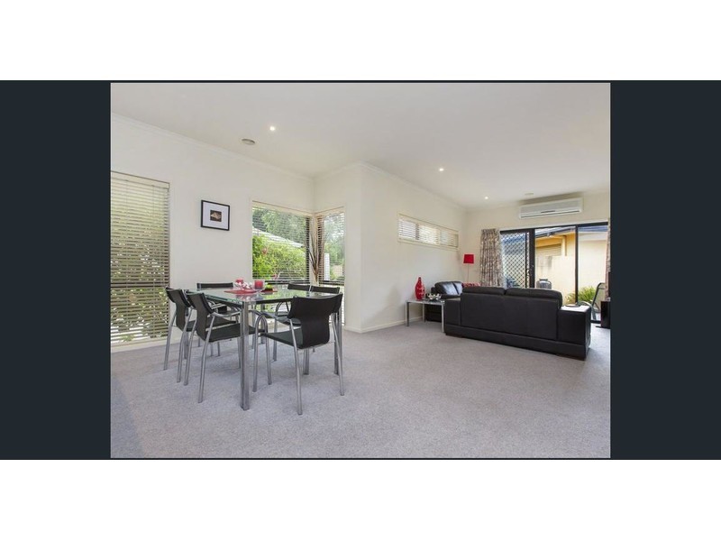 3/15 Cairns Avenue, Rosebud VIC 3939