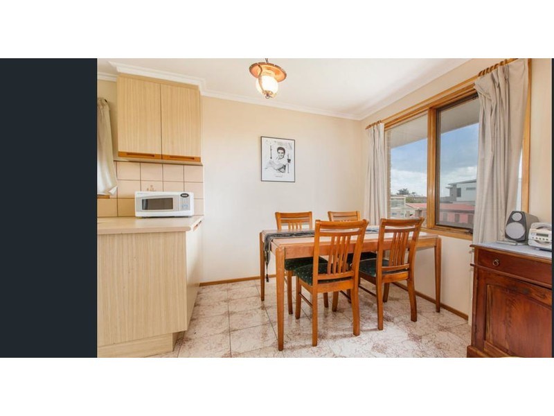 19 Dromana Parade, Safety Beach VIC 3936