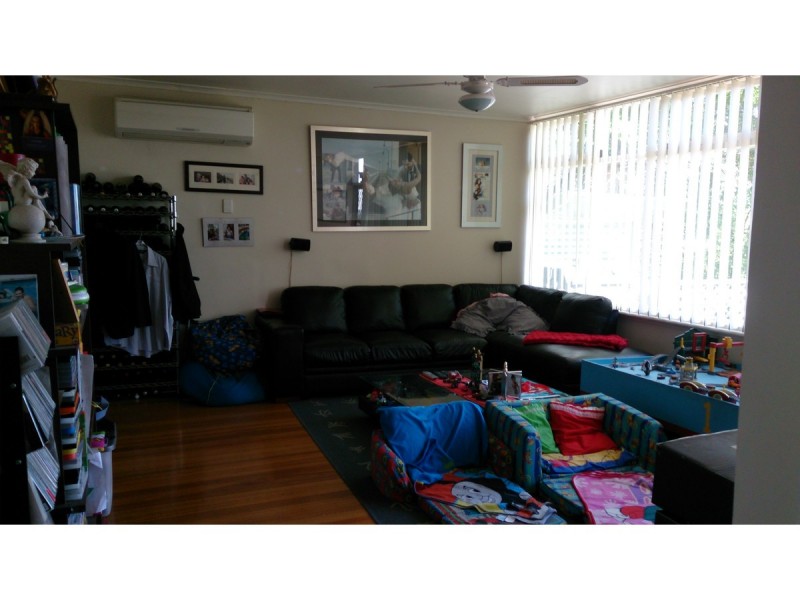 4 James Street, Dromana VIC 3936