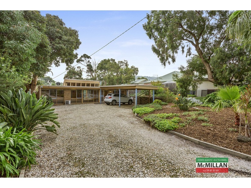 48 Murawa Drive, Rosebud VIC 3939