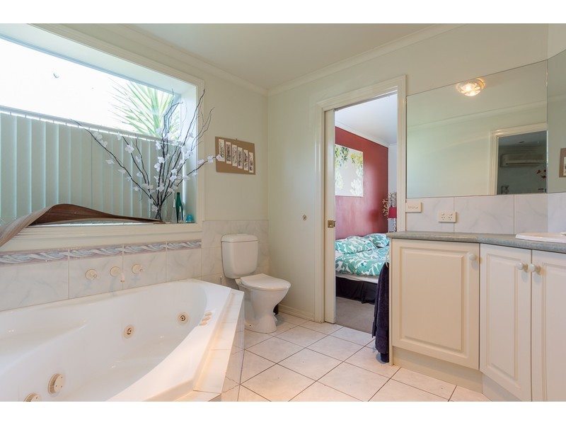 14/10D Country Club Drive, Safety Beach VIC 3936