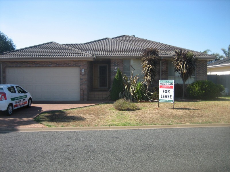 15 Tonkin Street, Safety Beach VIC 3936