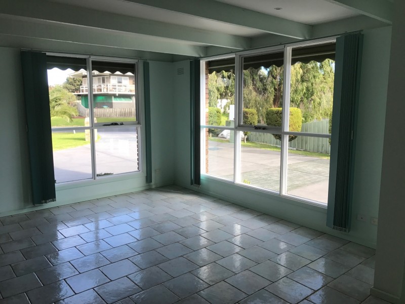 1/17 Wattle Road, Mccrae VIC 3938