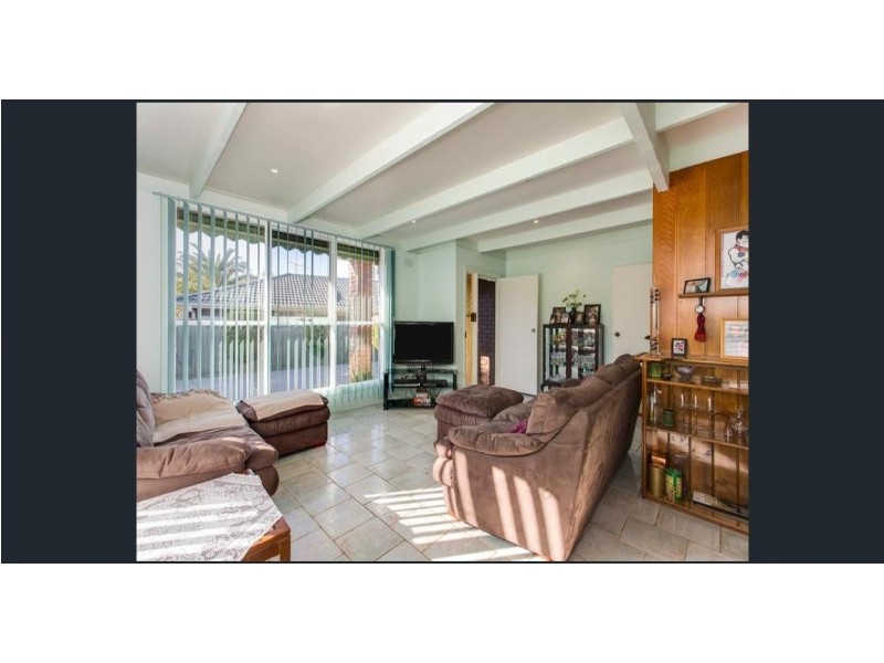 1/17 Wattle Road, Mccrae VIC 3938