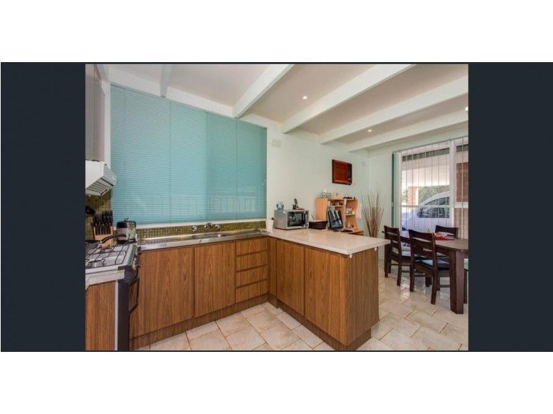 1/17 Wattle Road, Mccrae VIC 3938