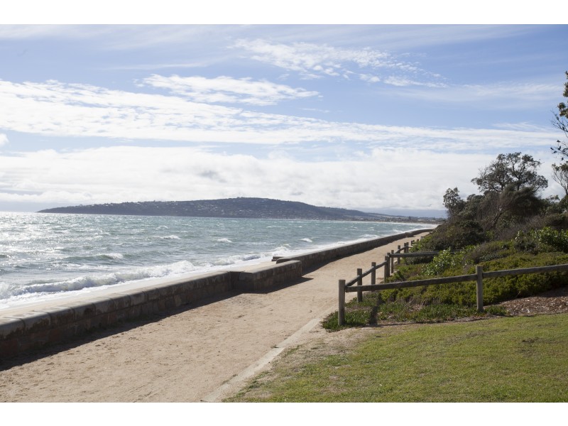 28 Rainier Avenue, Dromana VIC 3936