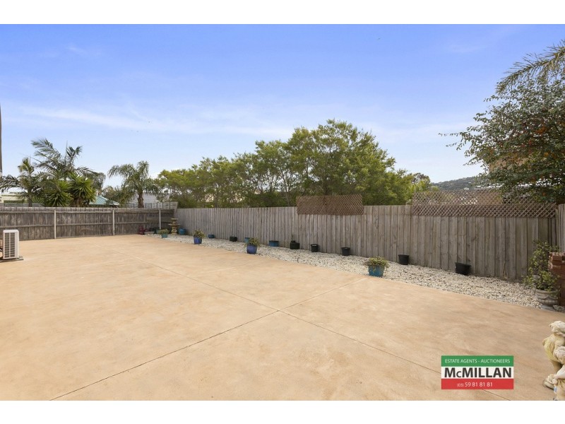 69 Victoria Street, Safety Beach VIC 3936