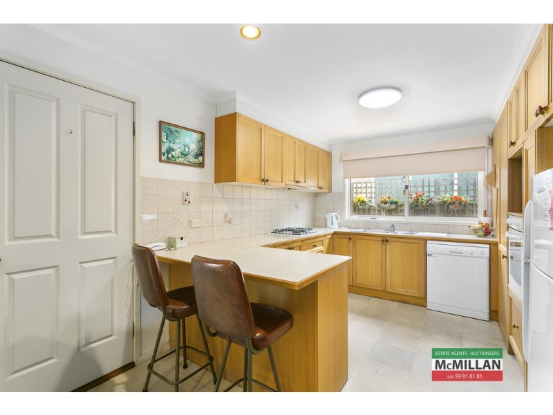 124 Fifth Avenue, Rosebud VIC 3939