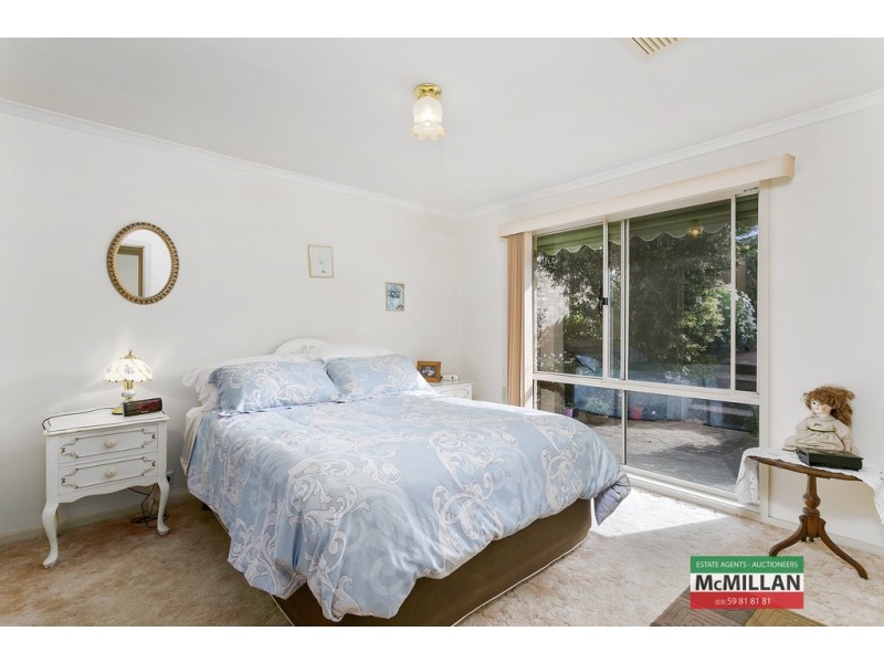 124 Fifth Avenue, Rosebud VIC 3939
