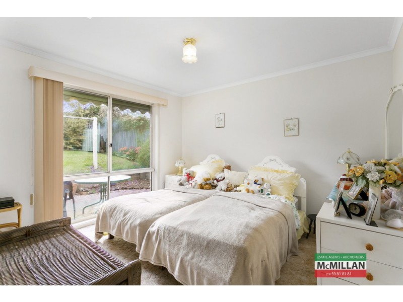124 Fifth Avenue, Rosebud VIC 3939