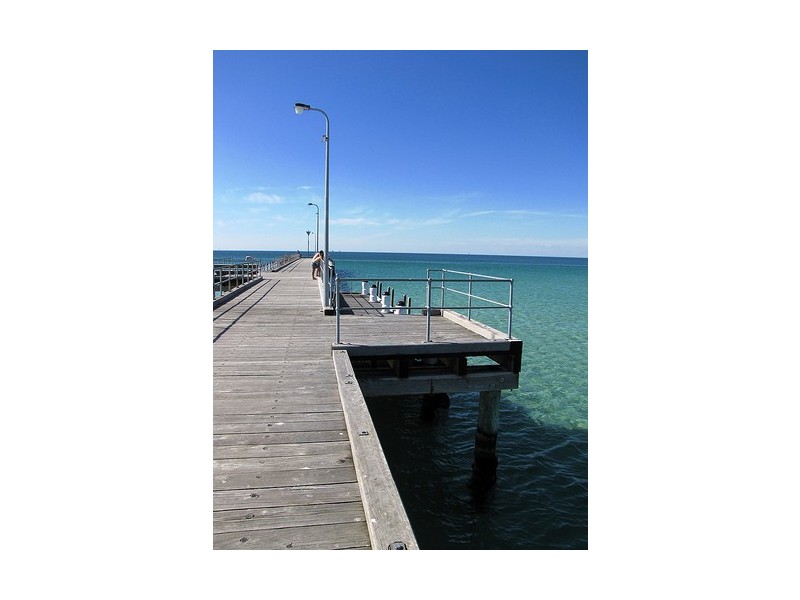 124 Fifth Avenue, Rosebud VIC 3939