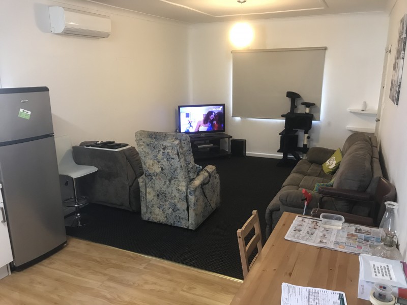 41 Fourth Avenue, Rosebud VIC 3939