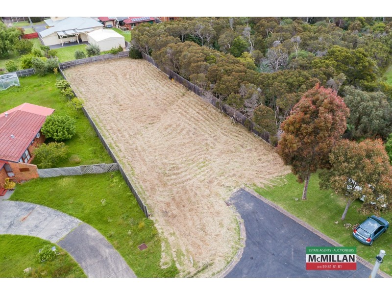 26 Balmoral Avenue, Safety Beach VIC 3936