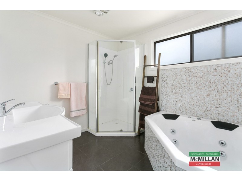 31A Iluka Street, Safety Beach VIC 3936