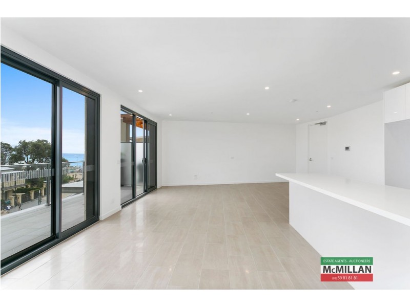 201/866 Point Nepean Road, Rosebud VIC 3939