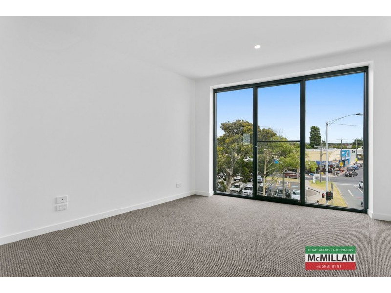 201/866 Point Nepean Road, Rosebud VIC 3939