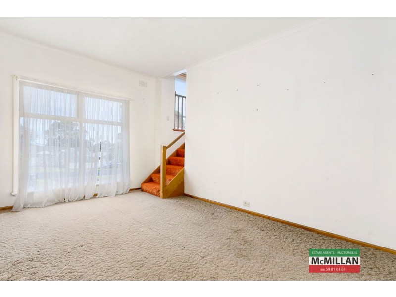 21 Seaview Parade, Dromana VIC 3936