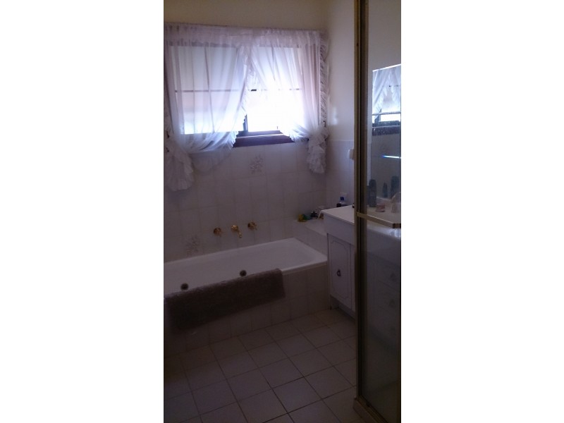 7 Sunhill Avenue, Mccrae VIC 3938