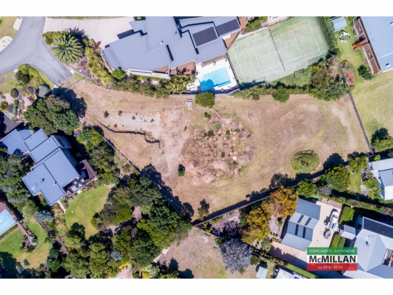 19 Headland Waters, Mount Martha VIC 3934